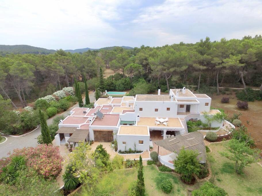 Casa Rosada - Gorgeous Family Finca Near Santa Gertrudis Ferienhaus *